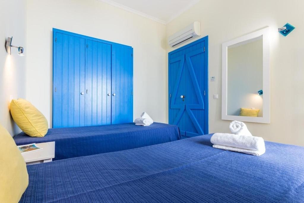 Refurbished Beachfront House, Pool, Ac, Wifi, Albufeira, Sea View Esterno foto
