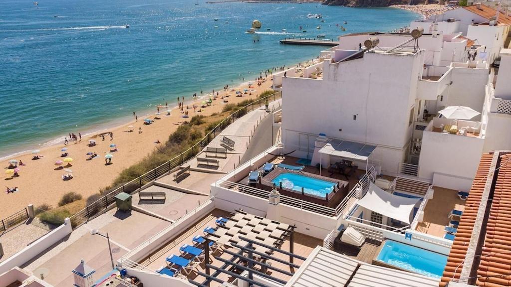Refurbished Beachfront House, Pool, Ac, Wifi, Albufeira, Sea View Esterno foto