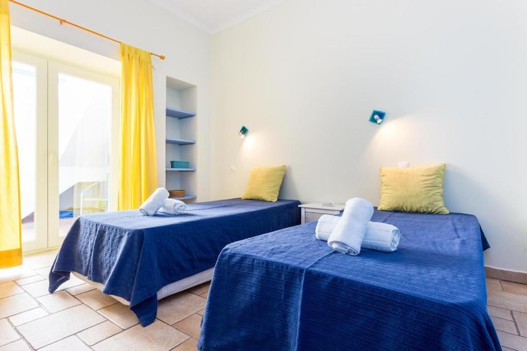 Refurbished Beachfront House, Pool, Ac, Wifi, Albufeira, Sea View Esterno foto